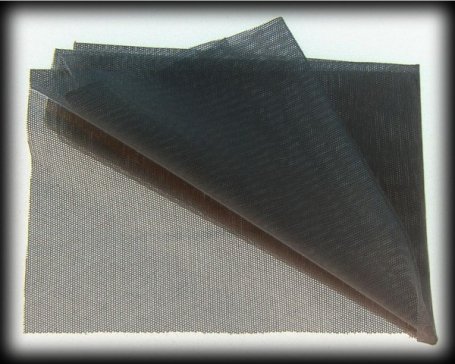 Tulle coton coupe (noir)